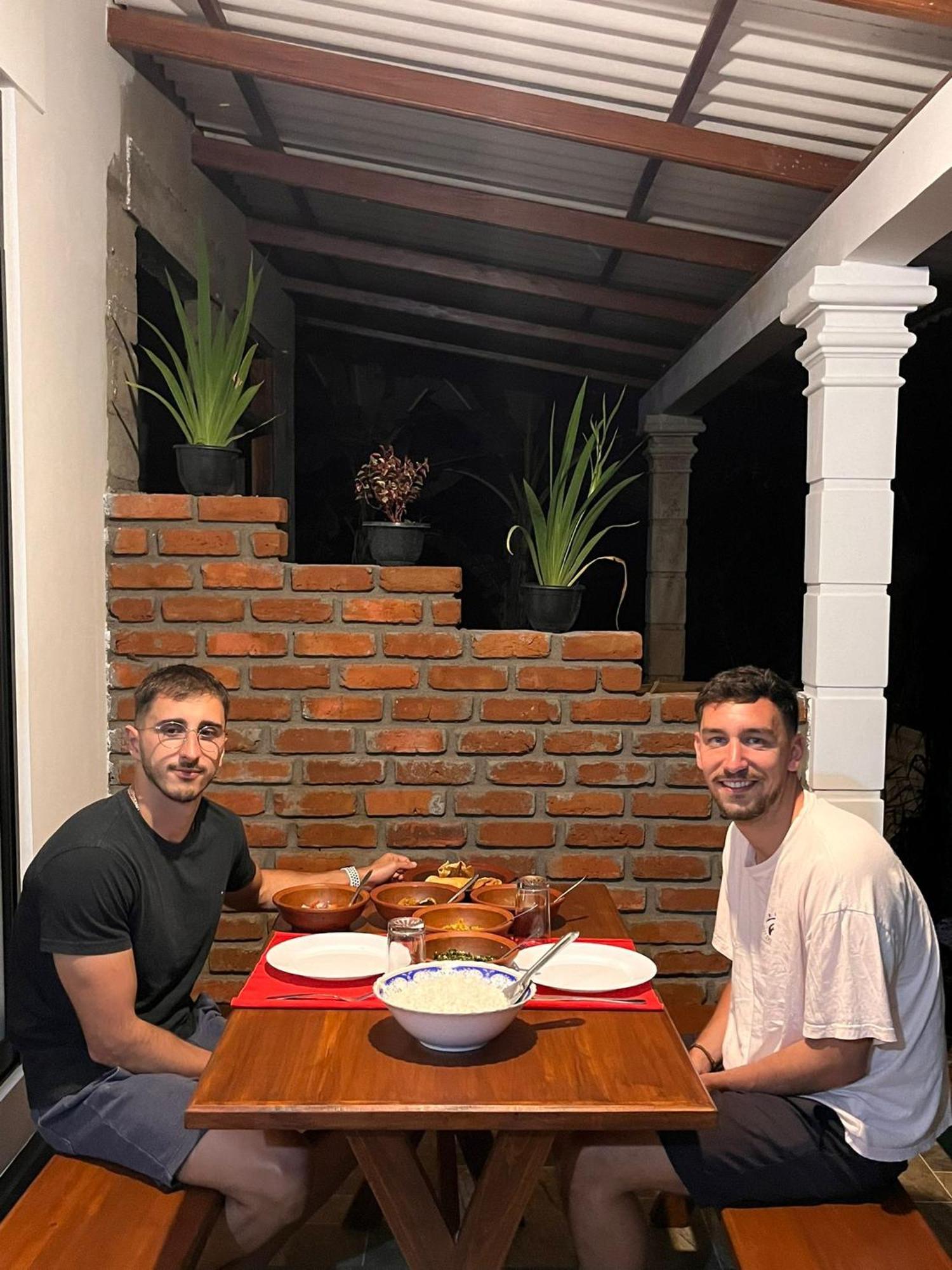 Thilina Homestay Sigiriya Bagian luar foto