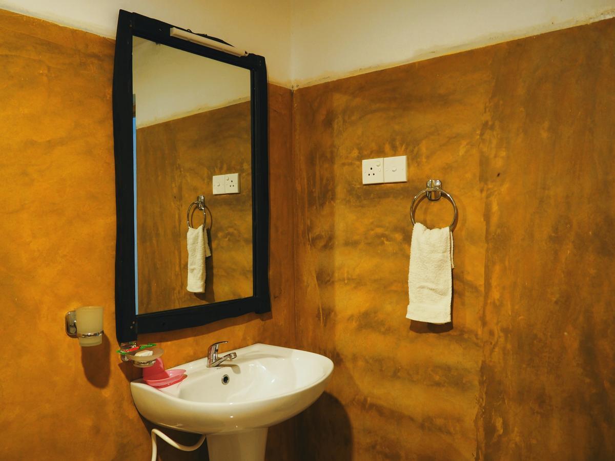 Thilina Homestay Sigiriya Bagian luar foto